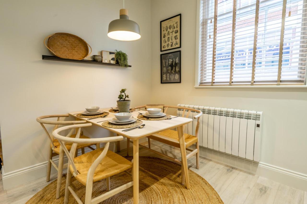 The Lark Apartment York Ngoại thất bức ảnh